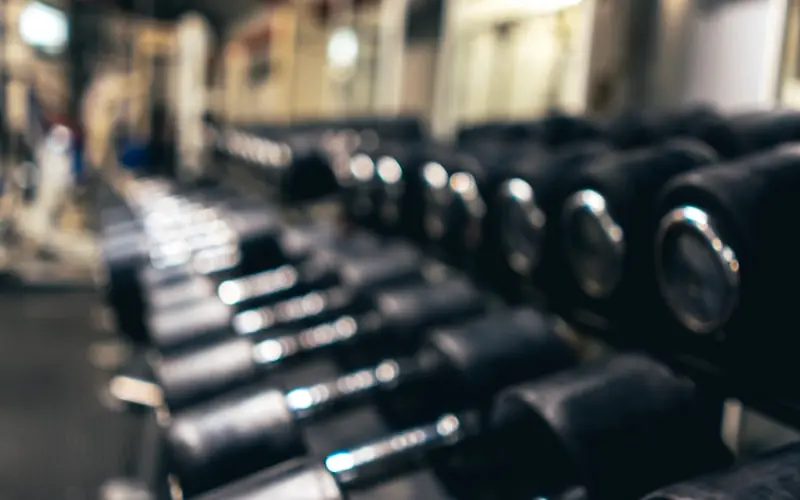 زبدة الفول السوداني الصحية: فوائدها واستخداماتها للرياضيين